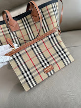 new-luxury-designer-bags-nm5551
