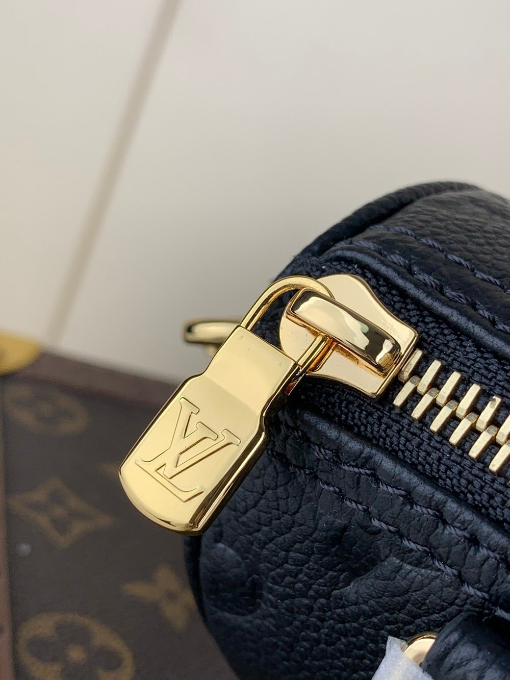 Dragons Bags ln Luxury Bag --61690