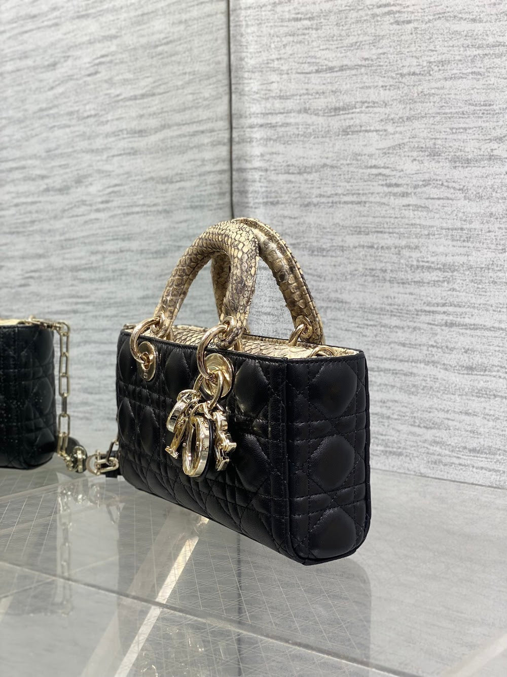 Dragons BagsDiorn Luxury Bag --115233