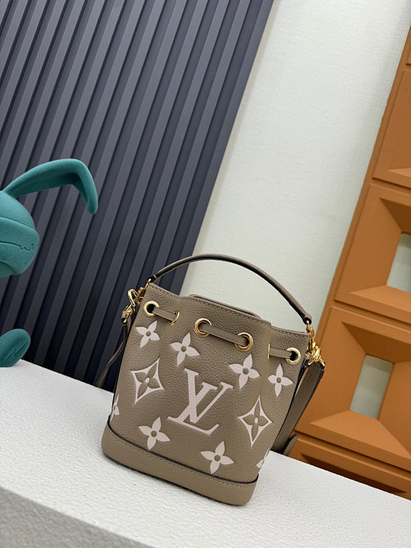Dragons Bags ln Luxury Bag --81390
