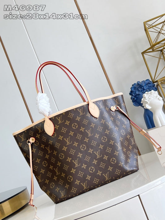 Dragons Bags ln Luxury Bag --97396