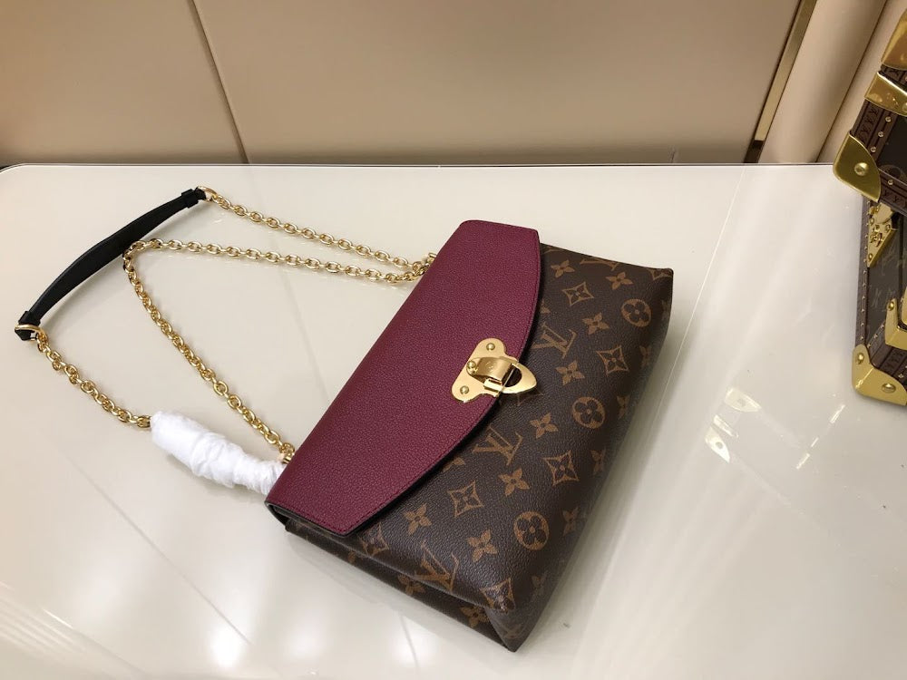 Dragons Bags ln Luxury Bag --60627
