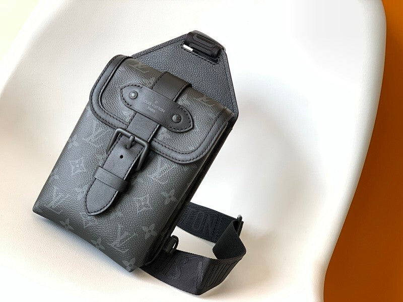 Dragons Bags ln Luxury Bag --70100