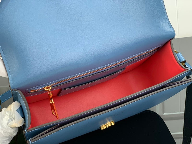 Dragons Bags ln Luxury Bag --59466