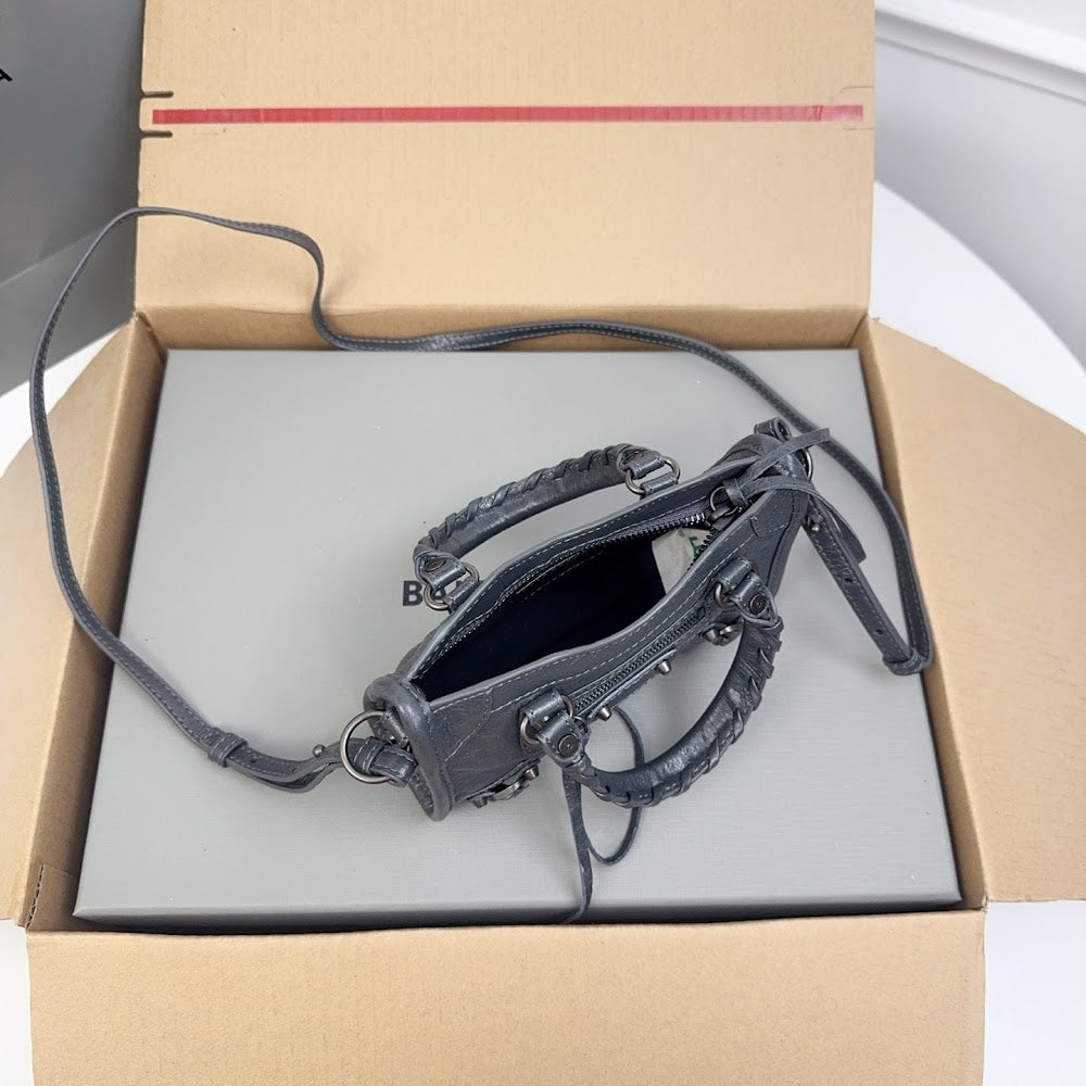 Dragons Bags Balenciaga Luxury Bag --110846
