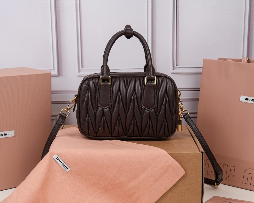 Dragons Bags Miun Miun Luxury Bag --122511