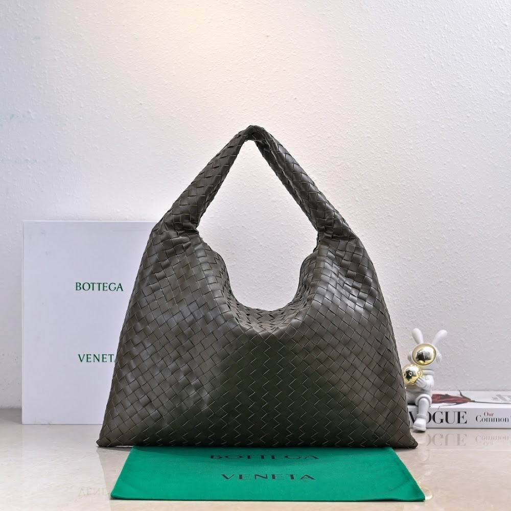 new-luxury-designer-bags-nm10559