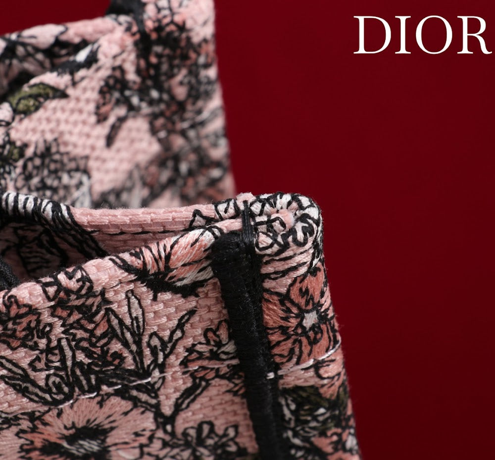 Dragons BagsDiorn Luxury Bag --116169