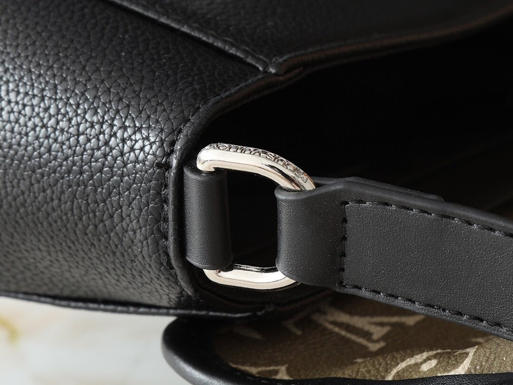 Dragons Bags ln Luxury Bag --76495