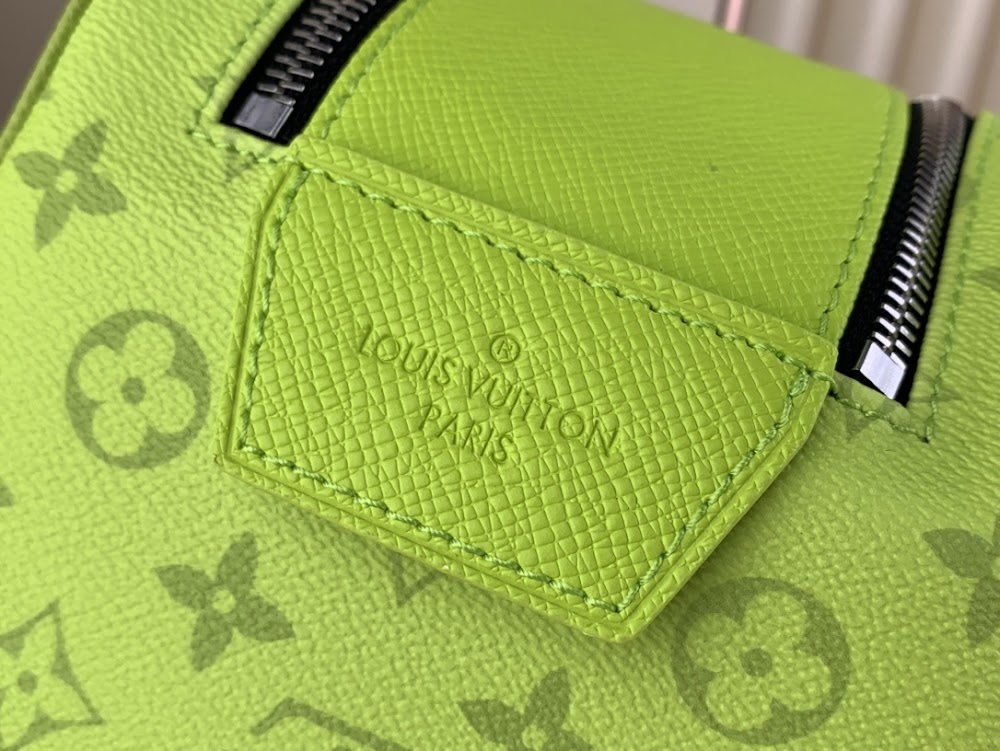 Dragons Bags ln Luxury Bag --61598
