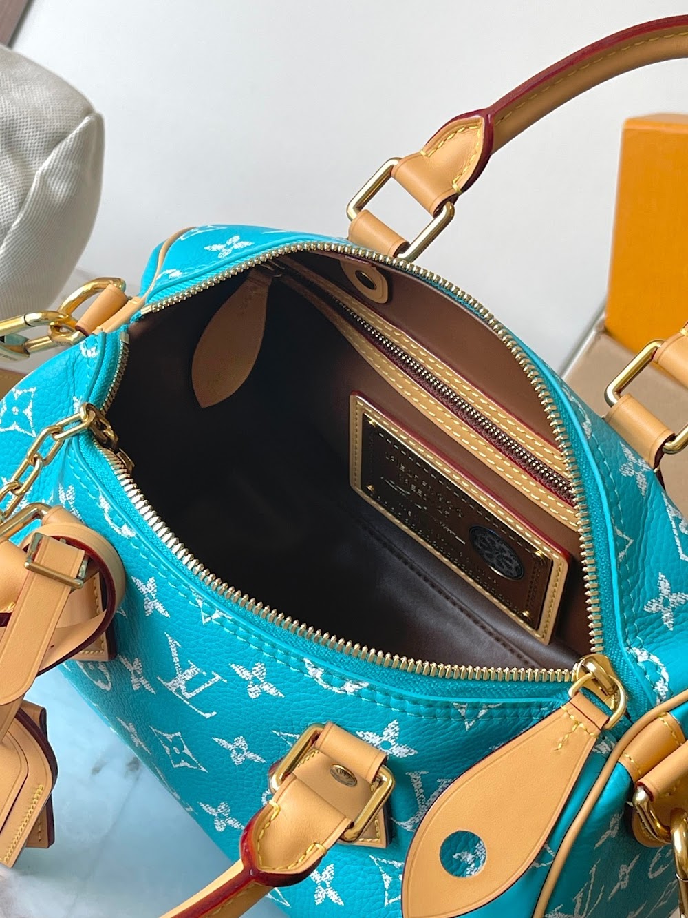 Dragons Bags ln Luxury Bag --97312