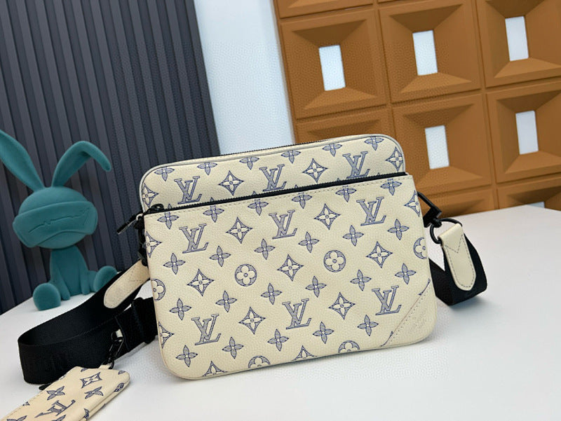 Dragons Bags ln Luxury Bag --70924