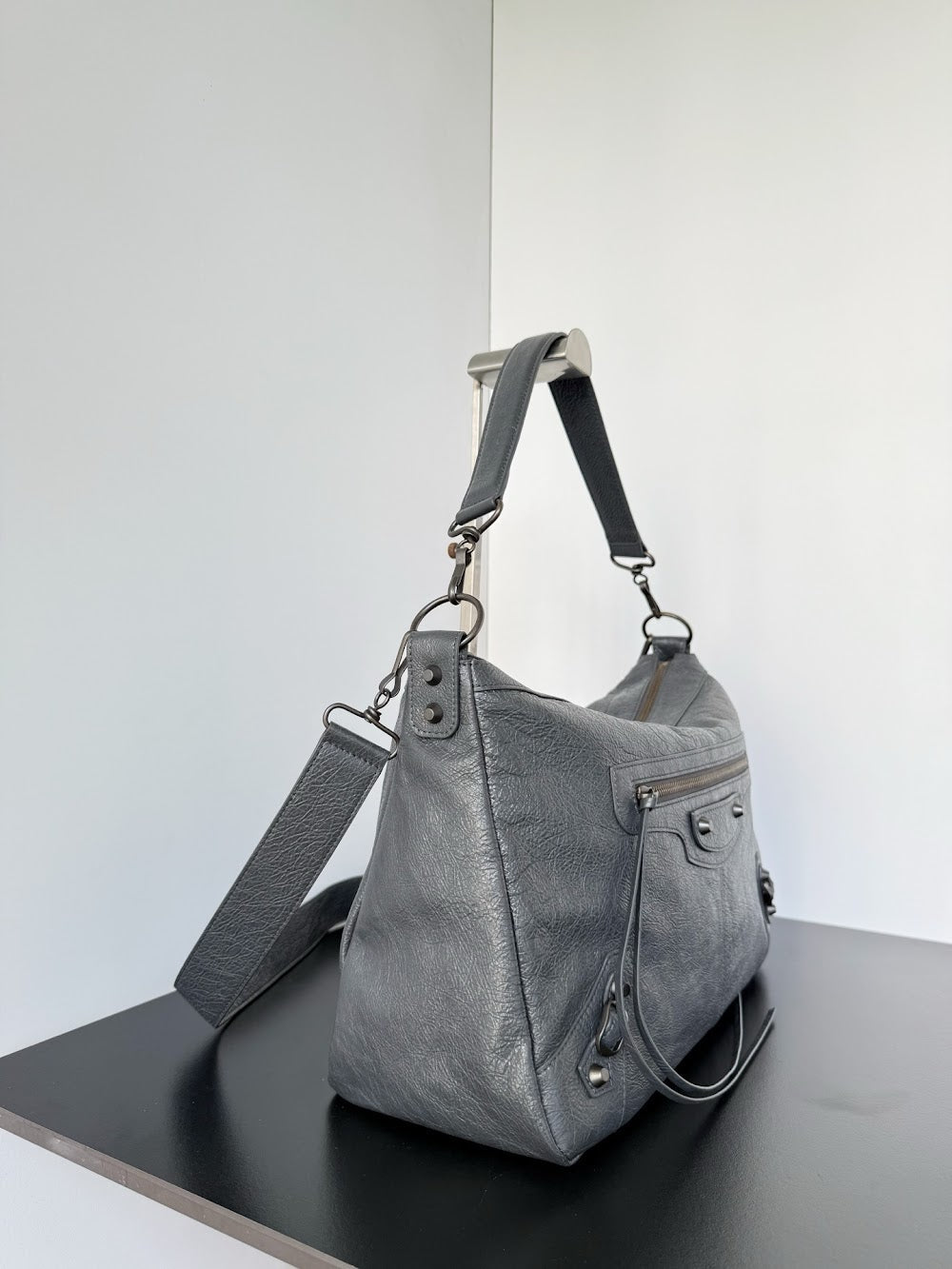 Dragons Bags Balenciaga Luxury Bag --111519