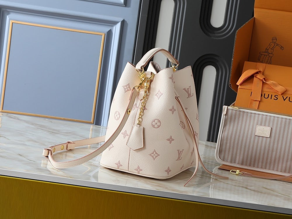 Dragons Bags ln Luxury Bag --77191