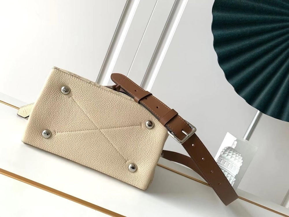 Dragons Bags ln Luxury Bag --97109