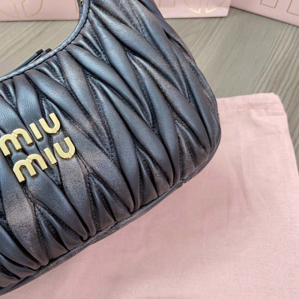 Dragons Bags Miun Miun Luxury Bag --123680