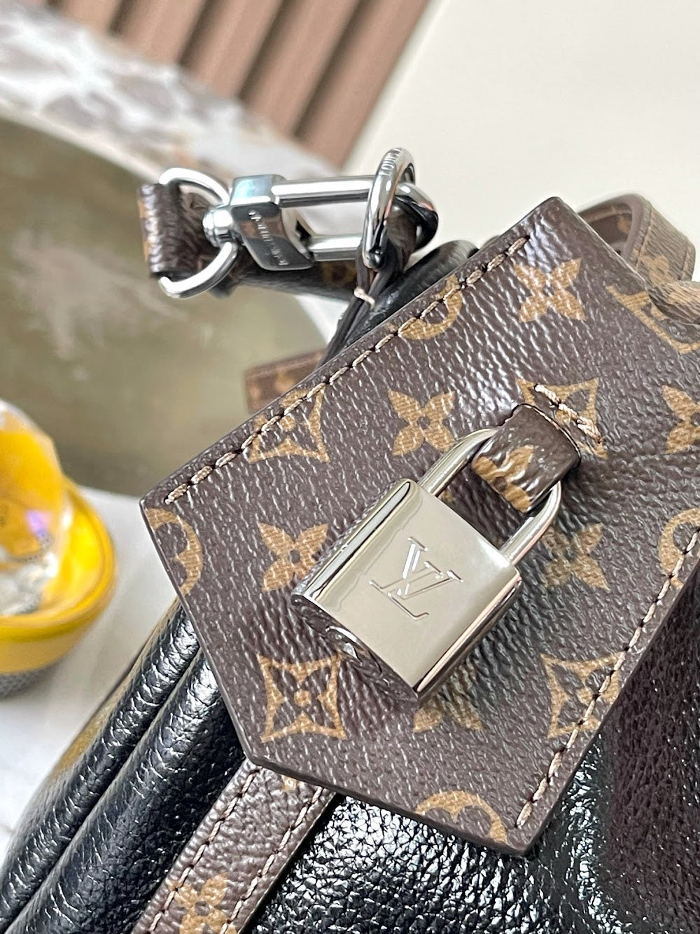 Dragons Bags ln Luxury Bag --95694
