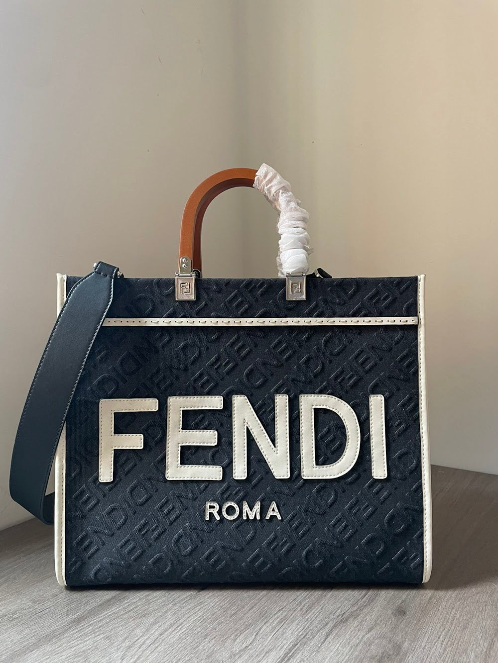new-luxury-designer-bags-nm15658