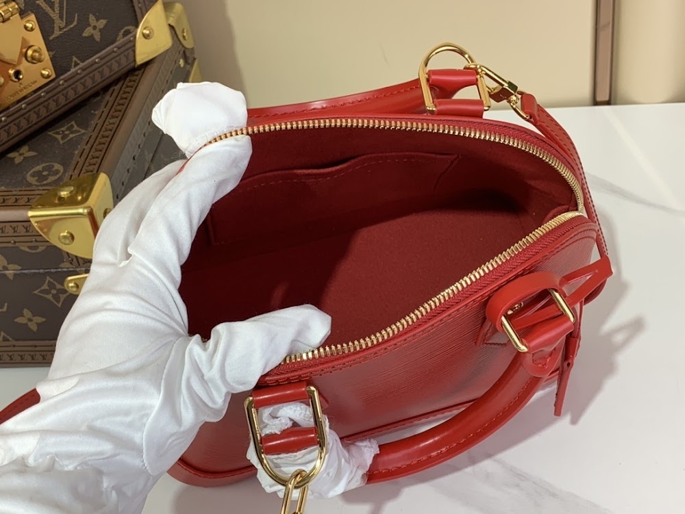Dragons Bags ln Luxury Bag --69435