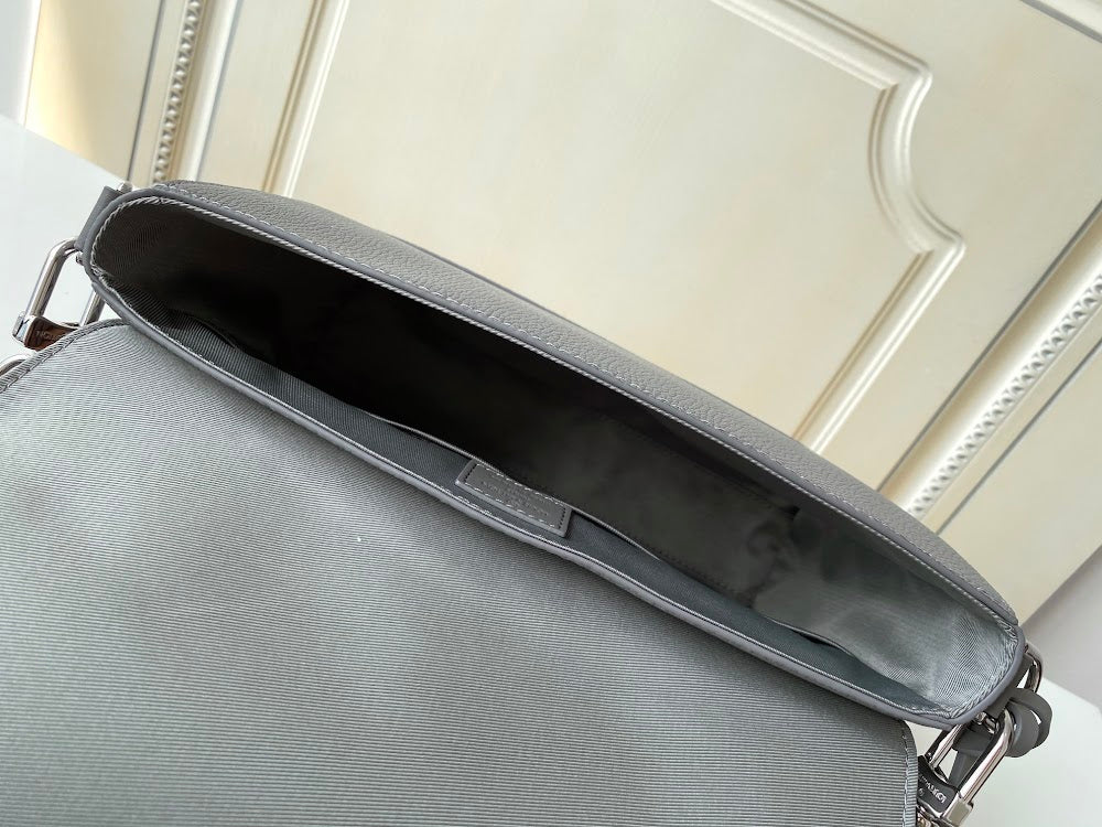 Dragons Bags ln Luxury Bag --70531