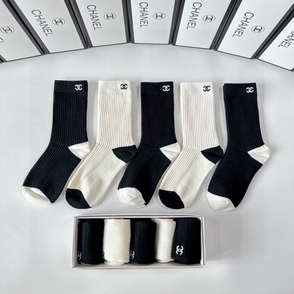 Dragons Bags Premium Luxury Socks --97958