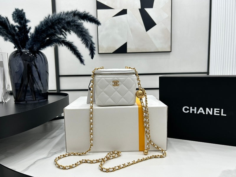 new-luxury-designer-bags-nm9303