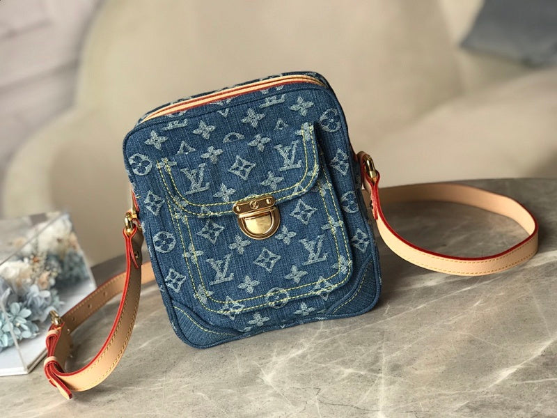 Dragons Bags ln Luxury Bag --67172