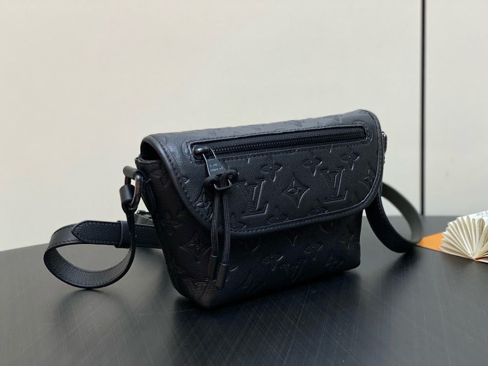 Dragons Bags ln Luxury Bag --70976