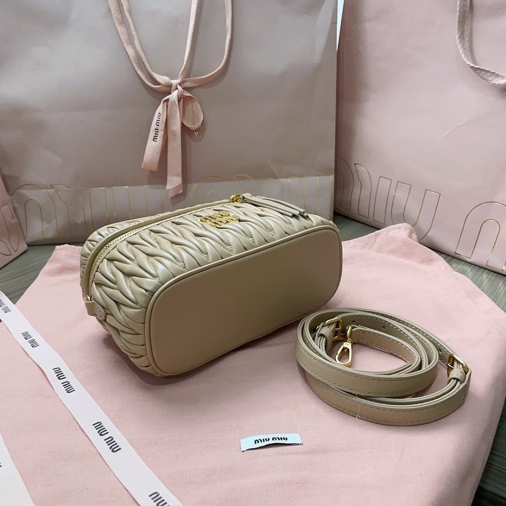 Dragons Bags Miun Miun Luxury Bag --123285