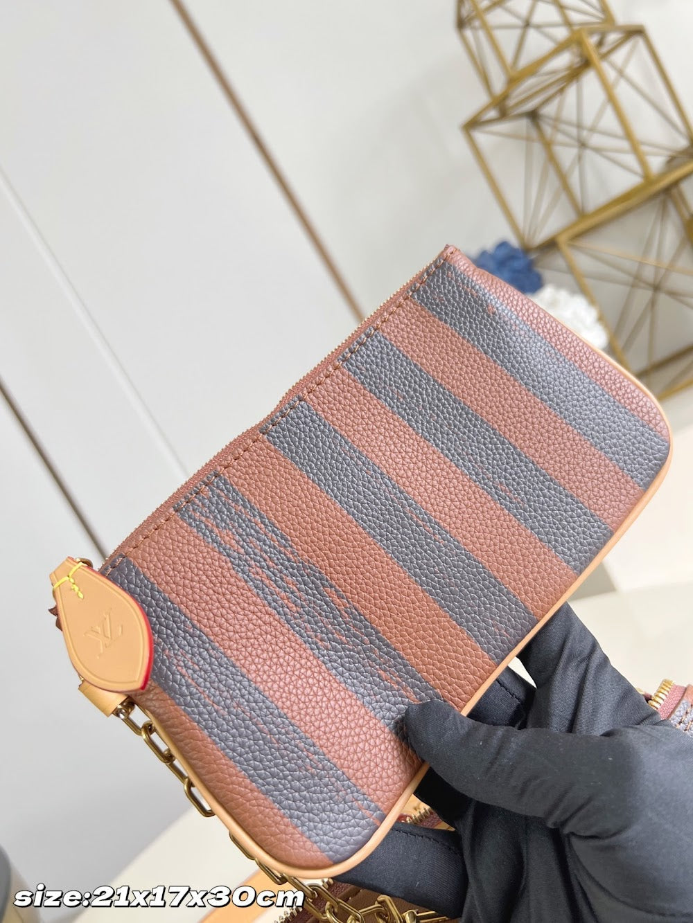 Dragons Bags ln Luxury Bag --96949