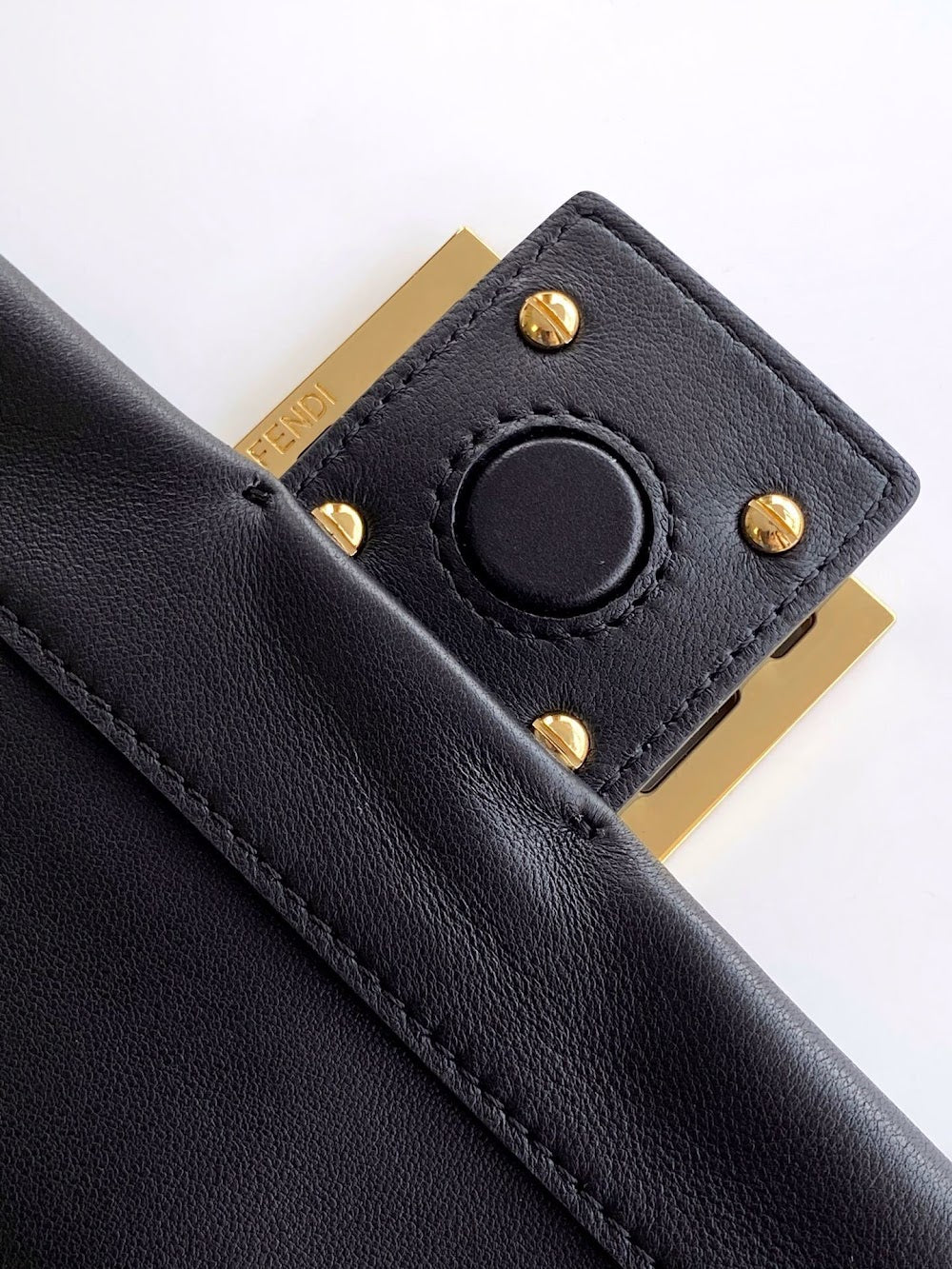 new-luxury-designer-bags-nm15026