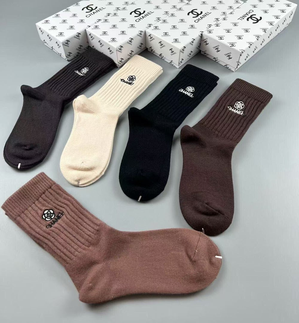 Dragons Bags Premium Luxury Socks --98048