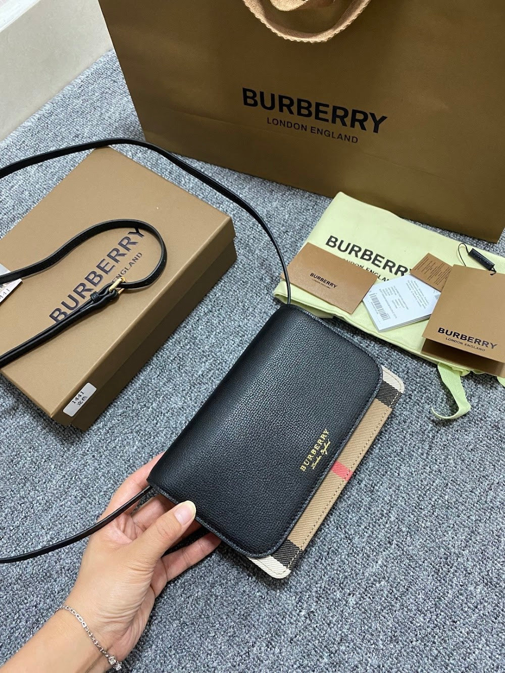 Dragons Bags Burberryn Luxury Bag --92563