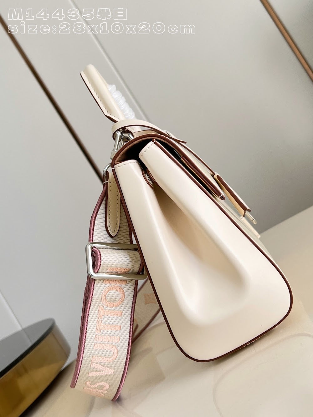 Dragons Bags ln Luxury Bag --96102