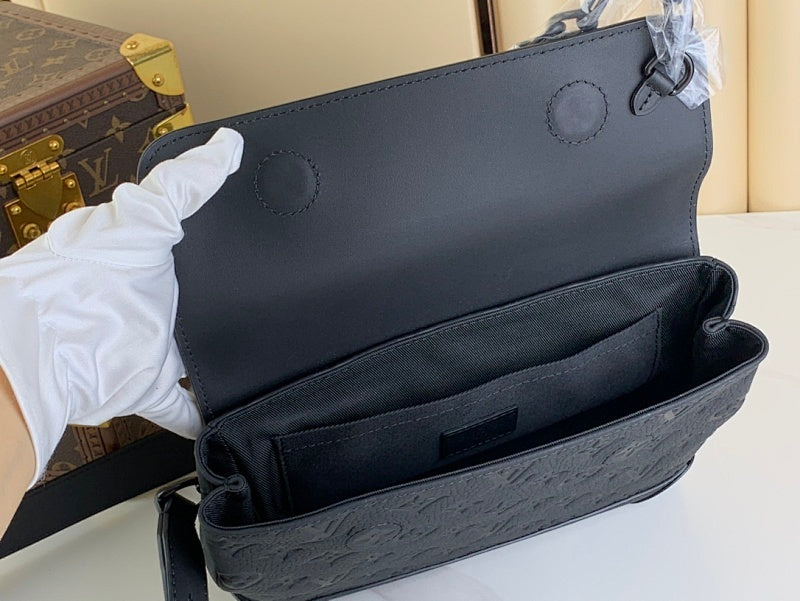 Dragons Bags ln Luxury Bag --68844