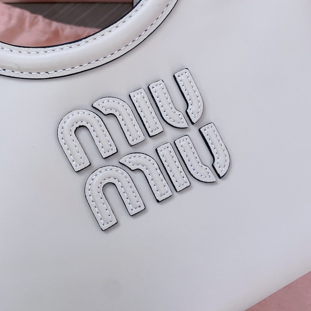 Dragons Bags Miun Miun Luxury Bag --123327