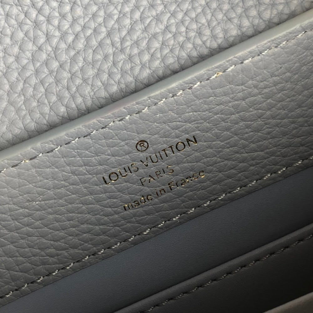 Dragons Bags ln Luxury Bag --60601