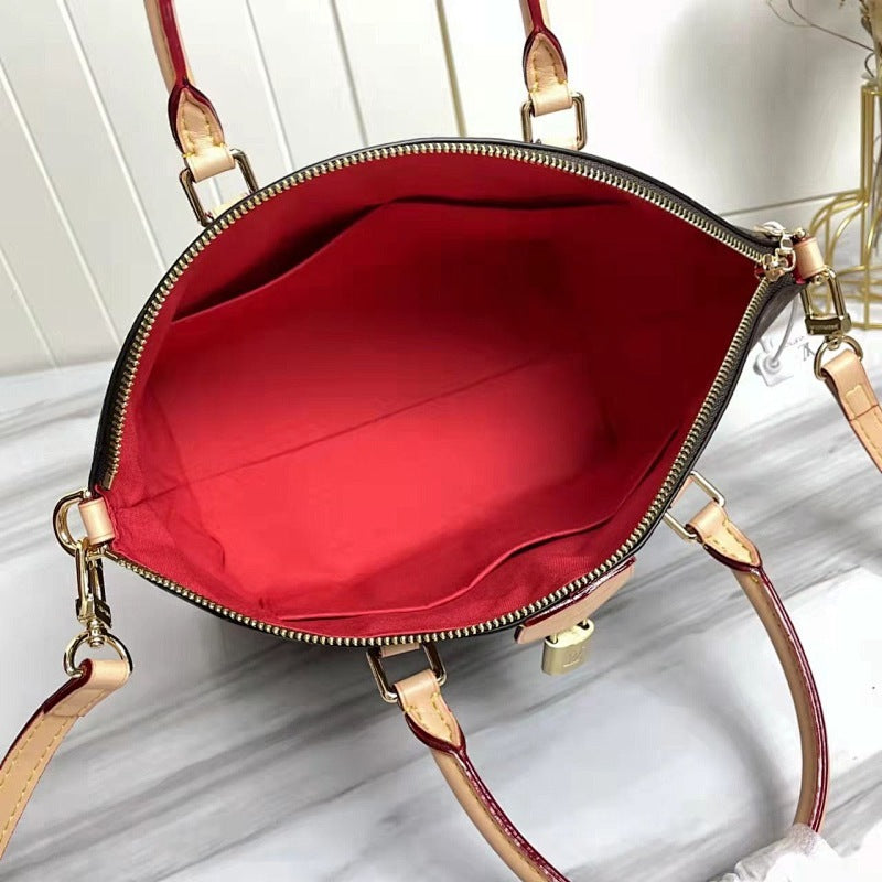 Dragons Bags ln Luxury Bag --78584