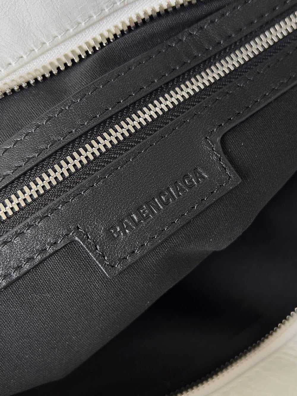 Dragons Bags Balenciaga Luxury Bag --111176