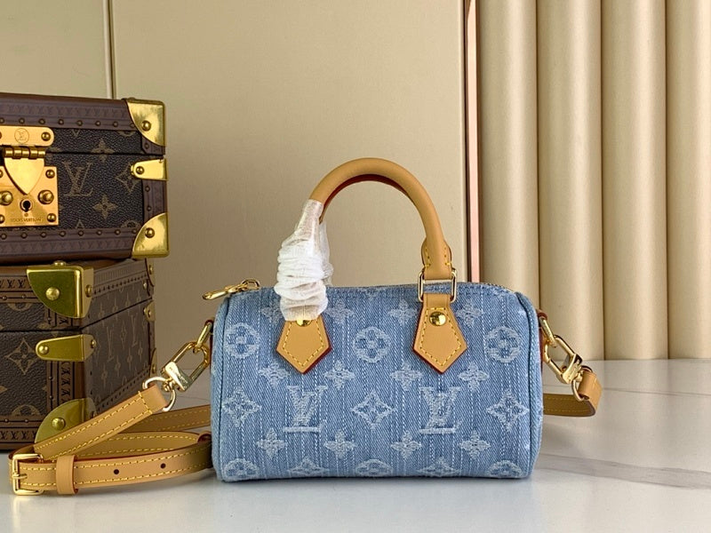 Dragons Bags ln Luxury Bag --69069