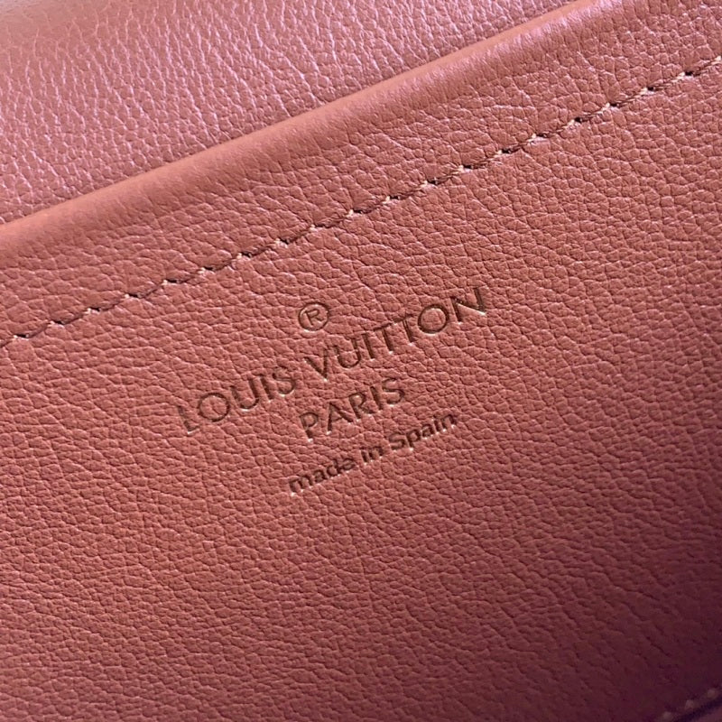 Dragons Bags ln Luxury Bag --67405