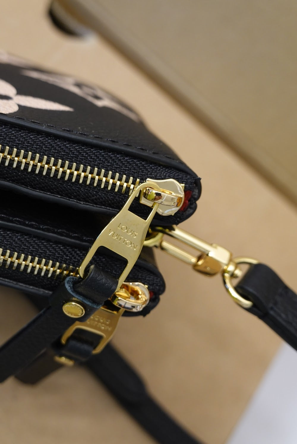 Dragons Bags ln Luxury Bag --66388