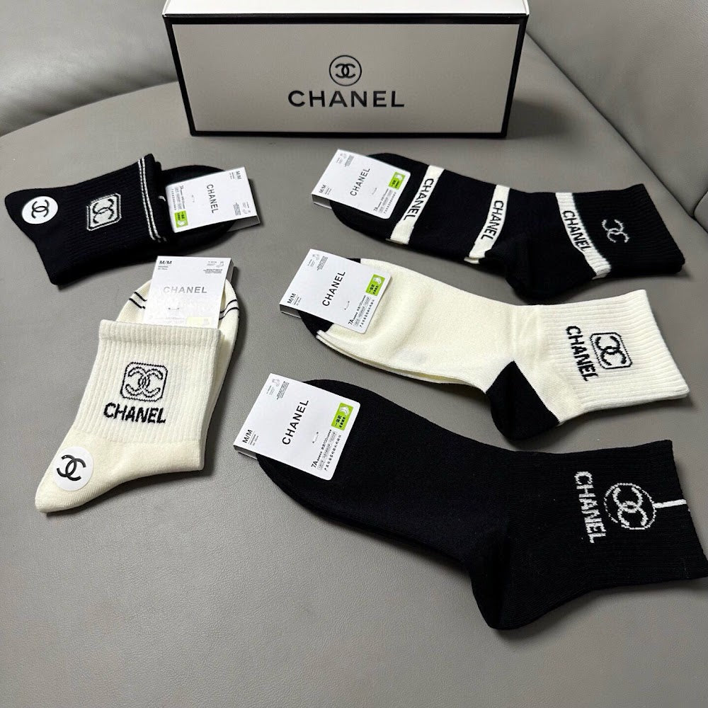 Dragons Bags Premium Luxury Socks --98523
