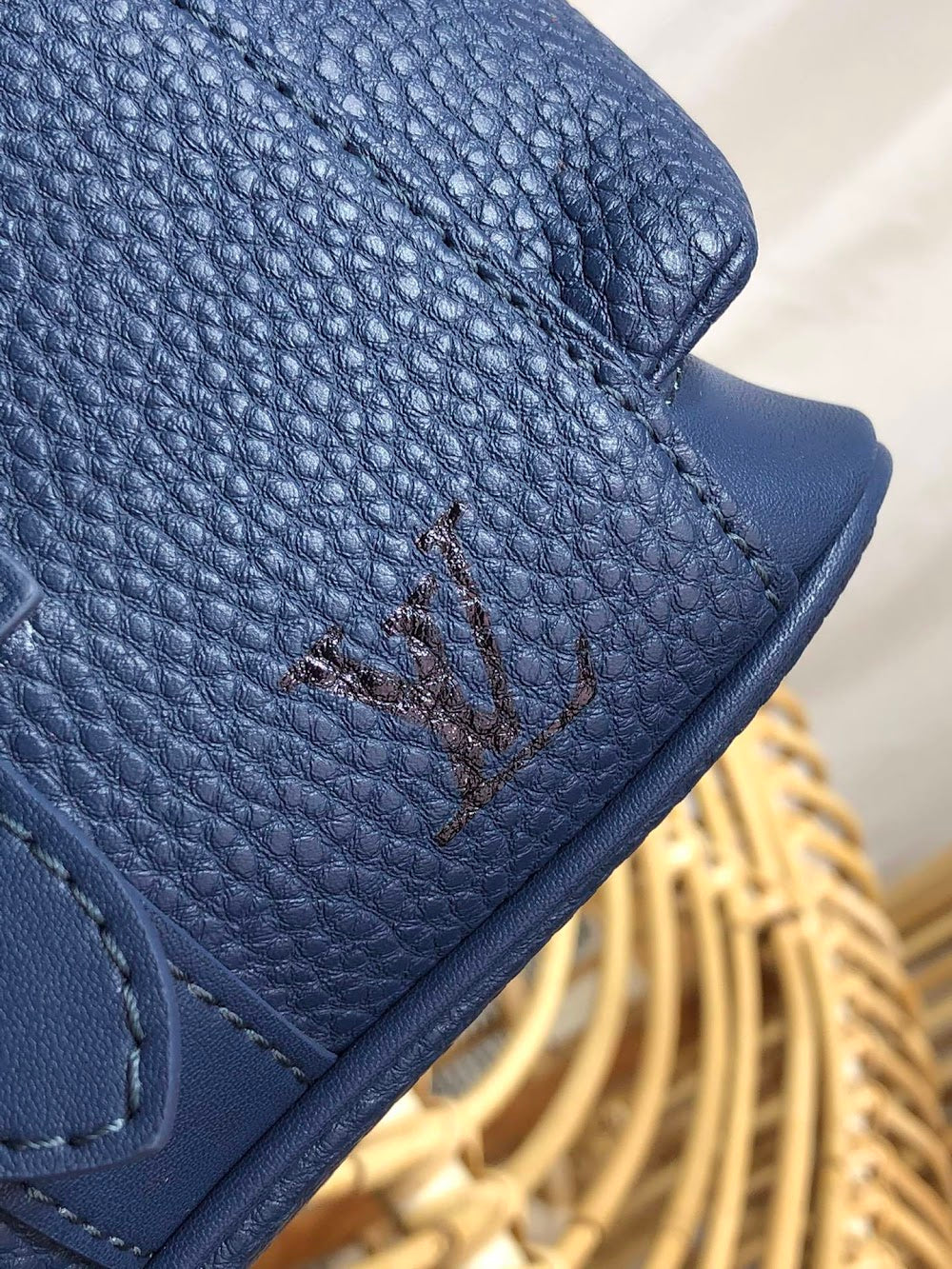 Dragons Bags ln Luxury Bag --66585