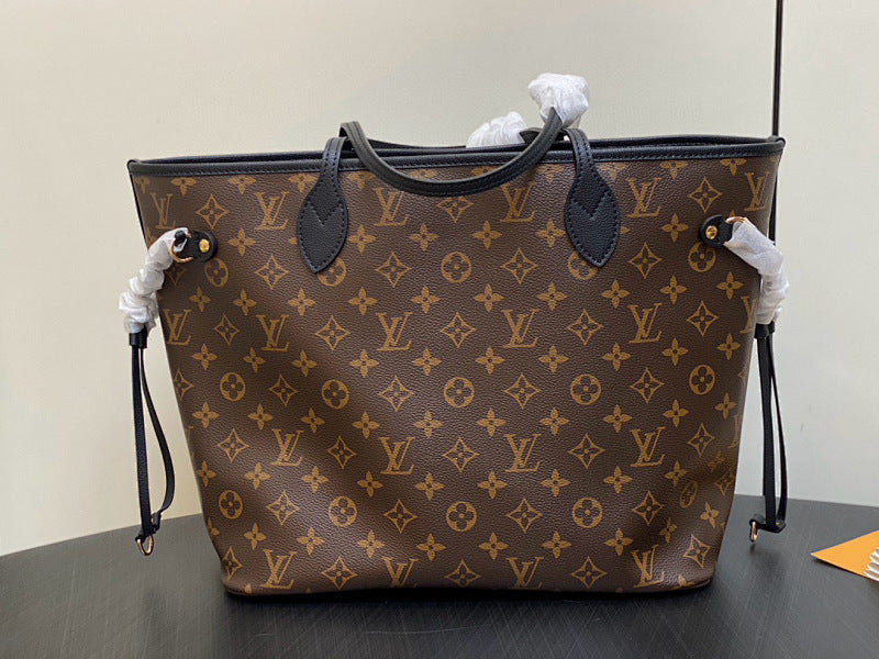 Dragons Bags ln Luxury Bag --81586