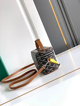 new-designer-premium-bags-nm8012