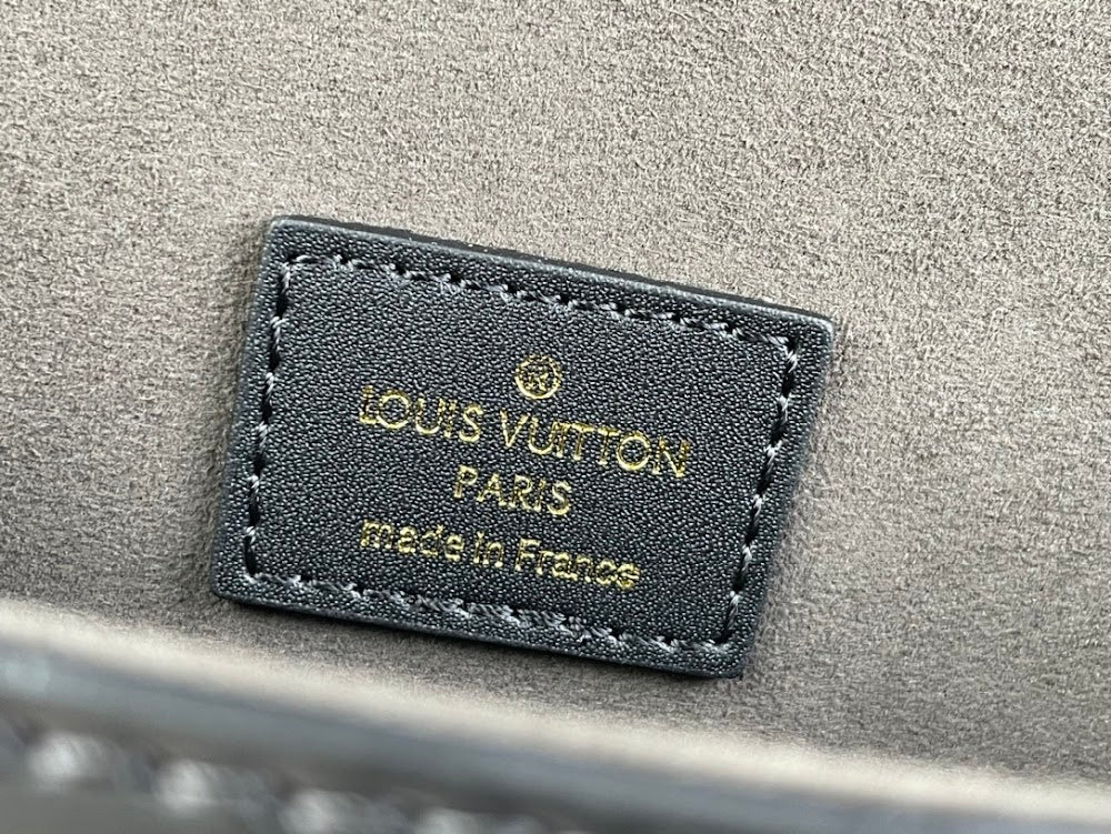 Dragons Bags ln Luxury Bag --61932