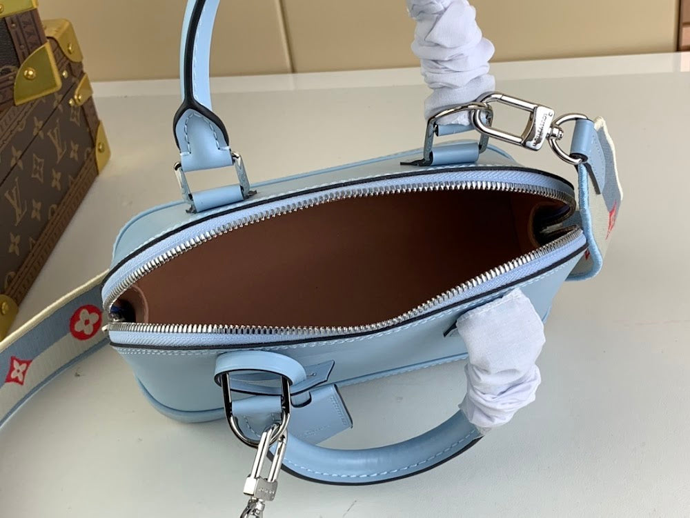 Dragons Bags ln Luxury Bag --68504