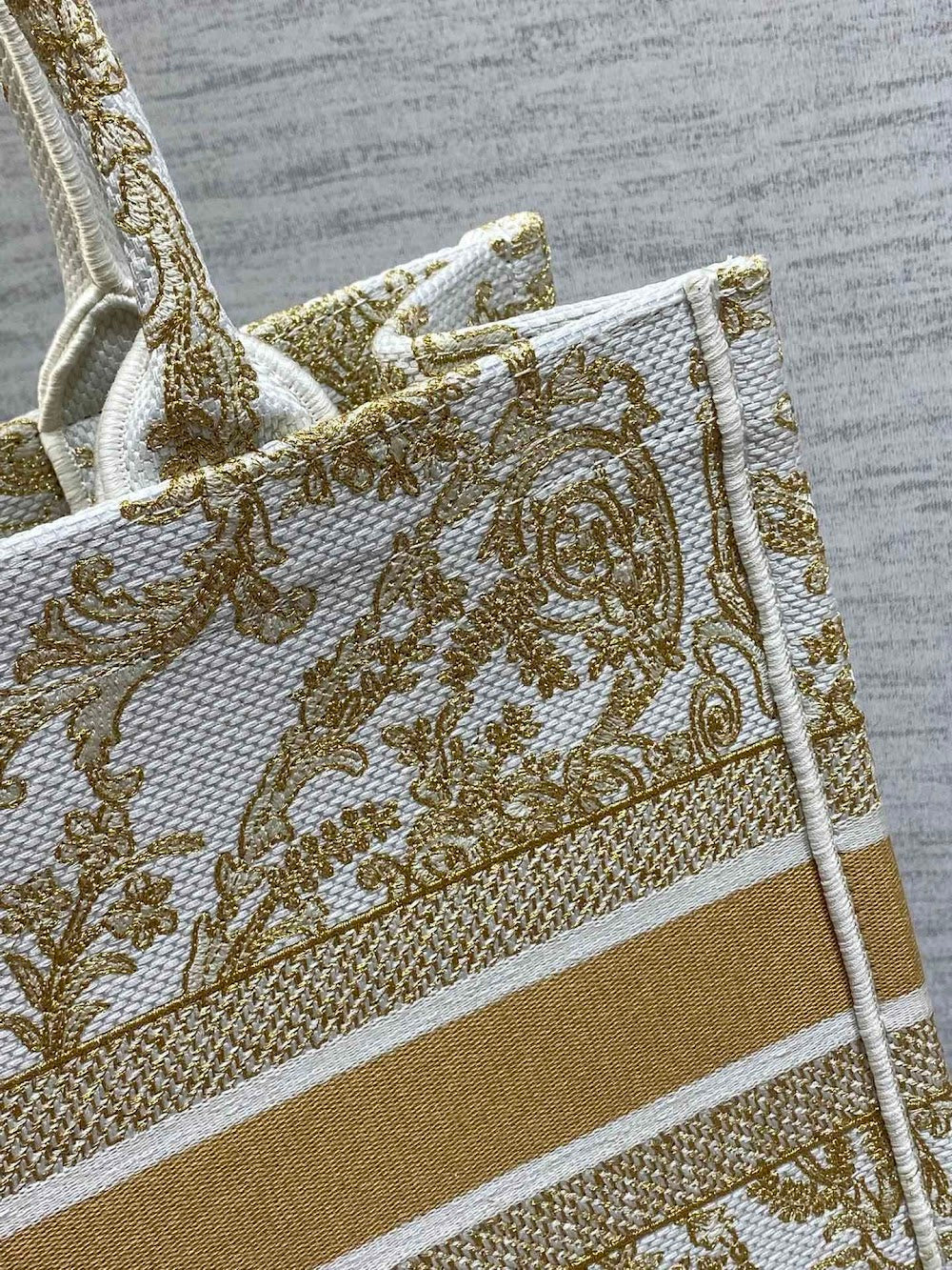 Dragons BagsDiorn Luxury Bag --115463
