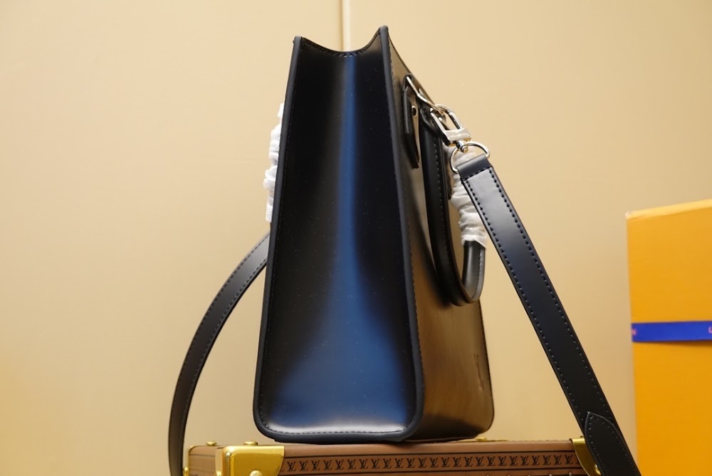 Dragons Bags ln Luxury Bag --66487